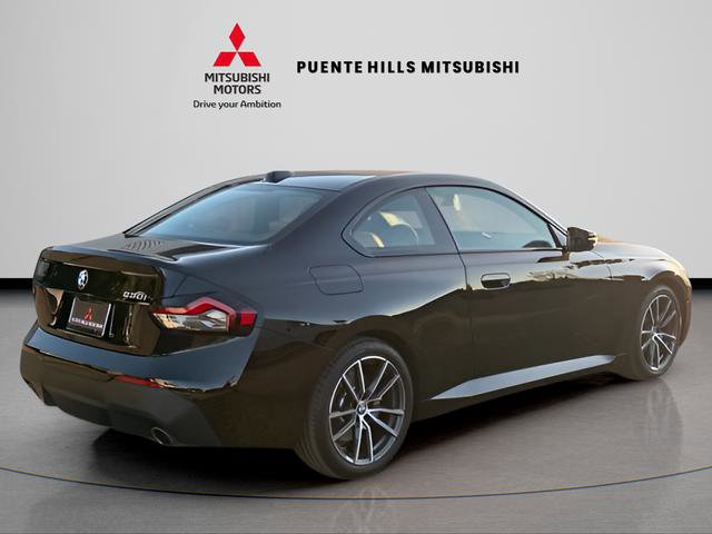 Used 2023 BMW 230i Coupe image 5