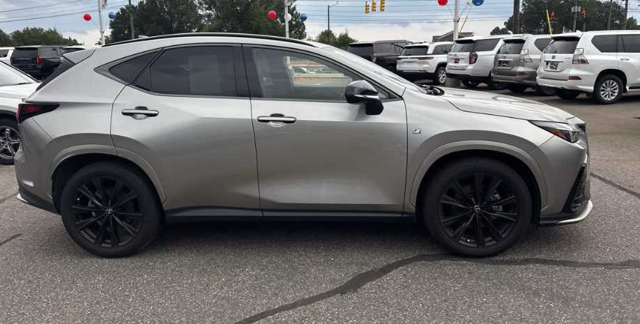 Used 2024 Lexus NX 350 F Sport AWD/4WD image 4