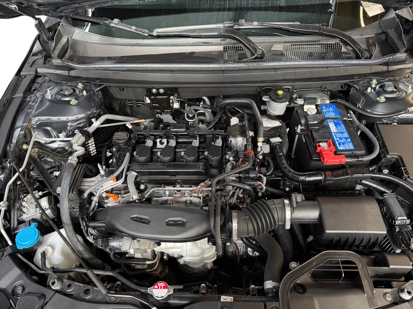 Used 2024 Honda Accord EX image 13