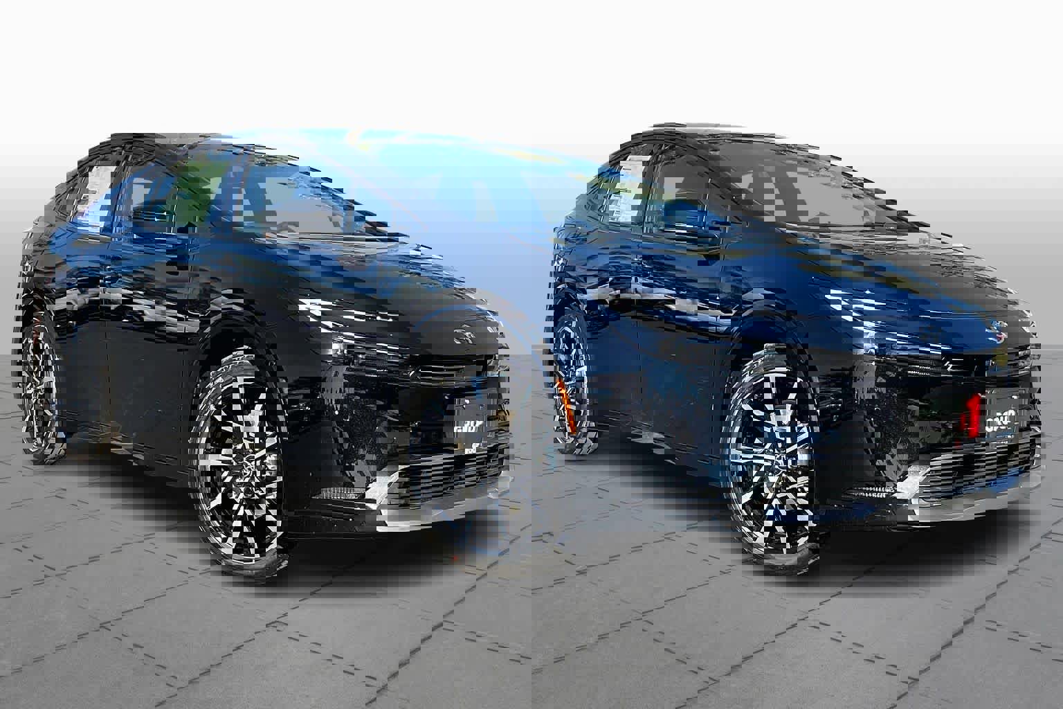 New 2026 Toyota Prius Plug-In Hybrid image 2