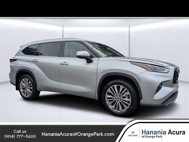 Used 2024 Toyota Highlander Platinum