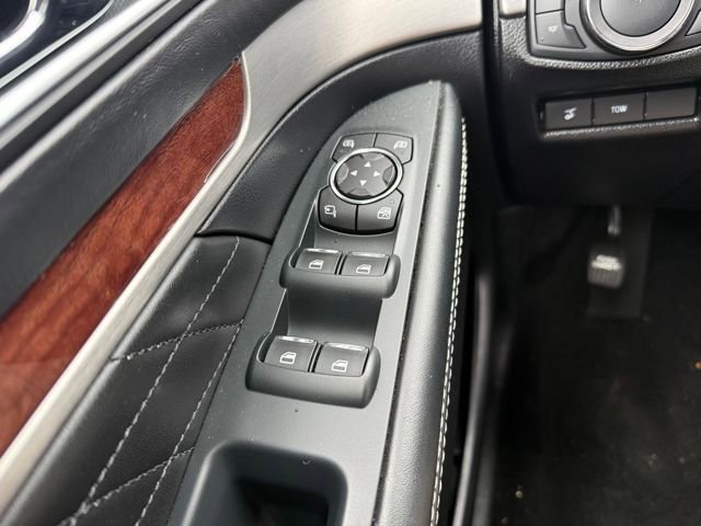 Used 2018 Ford Explorer Platinum image 24