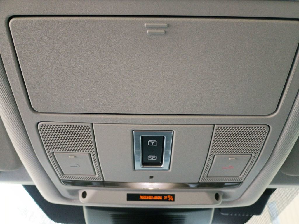 Used 2016 Land Rover Discovery Sport HSE image 26