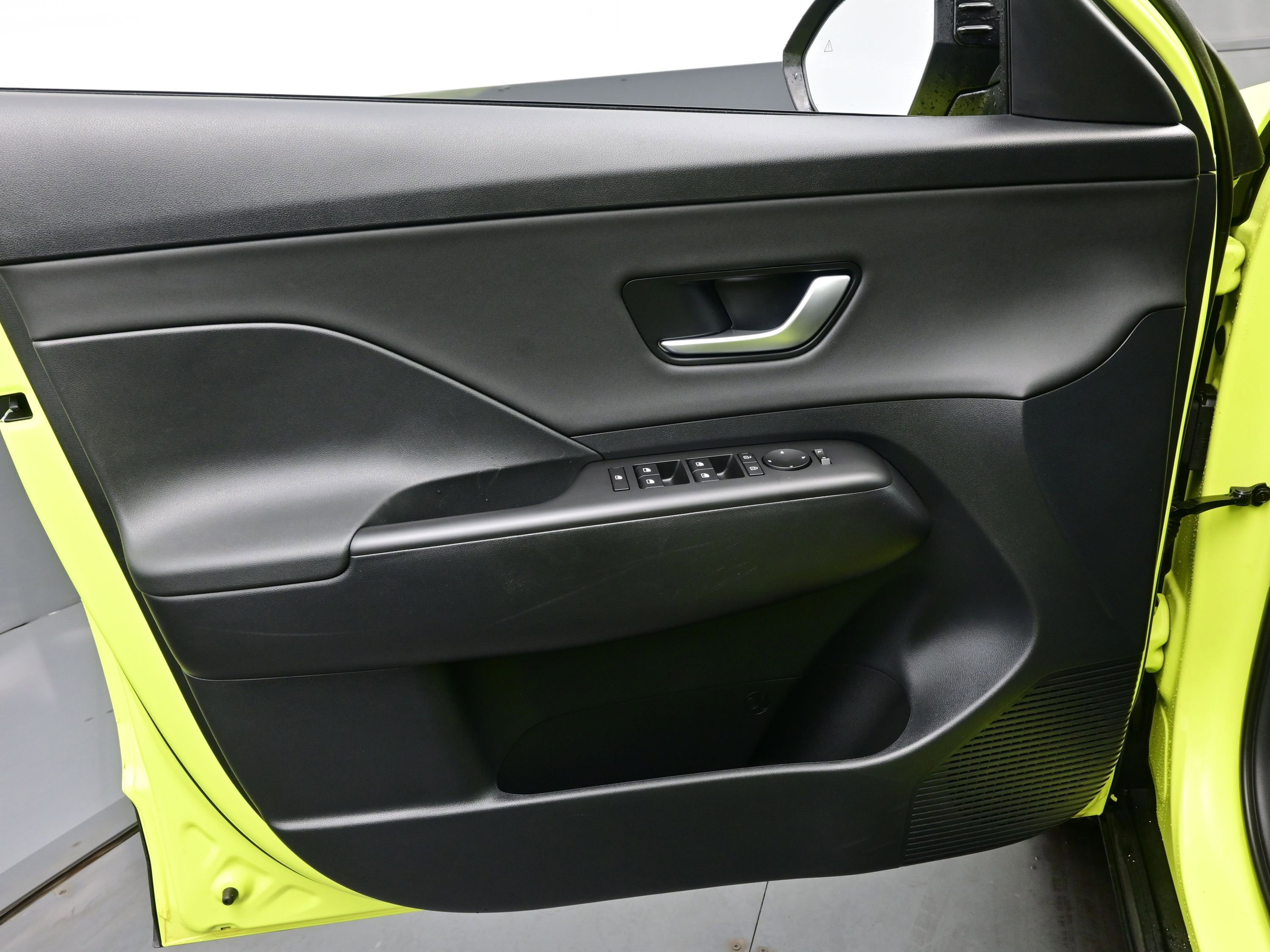 Certified 2026 Hyundai Kona SEL Premium image 9