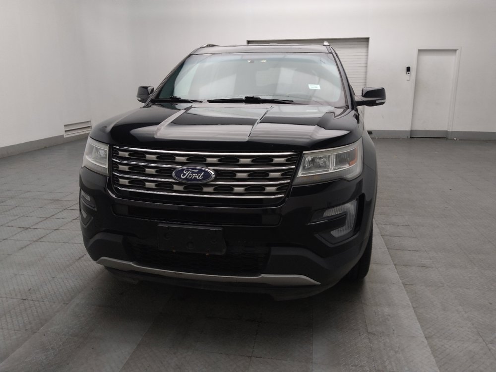 Used 2017 Ford Explorer XLT AWD/4WD image 15