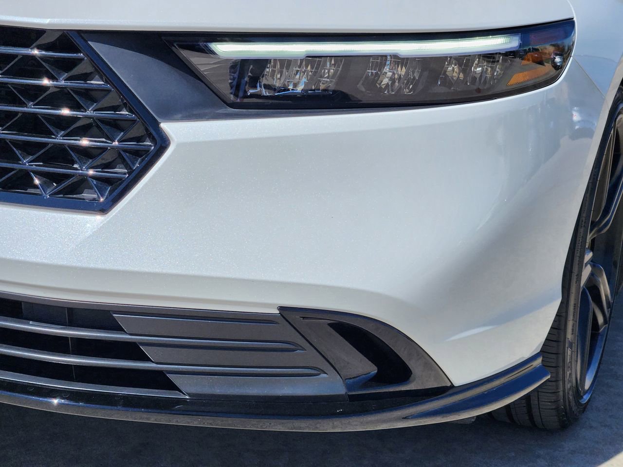 Certified 2025 Honda Accord Sport image 9