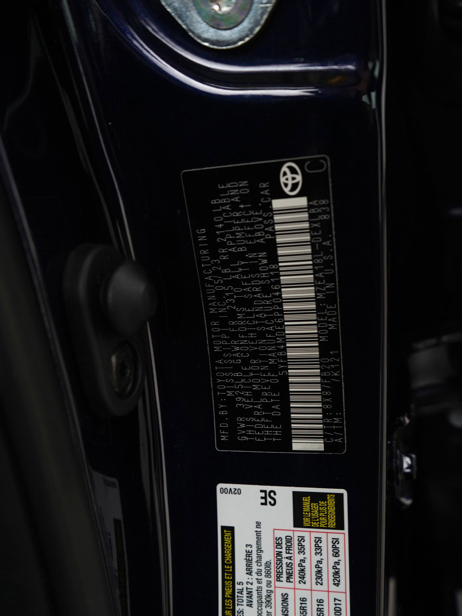 Used 2023 Toyota Corolla LE FWD image 28