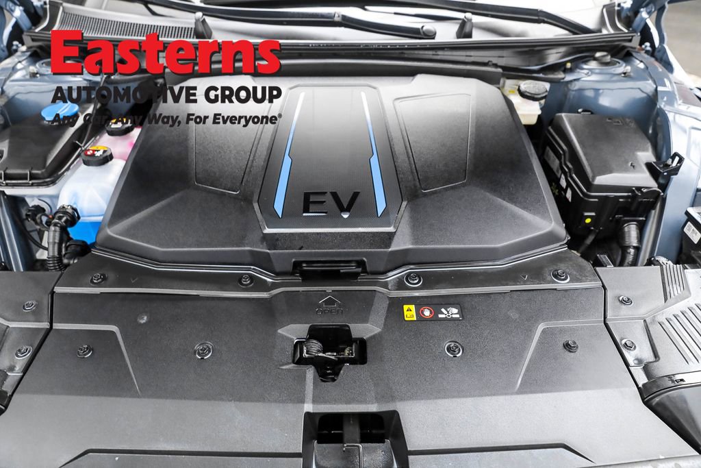 Used 2023 Hyundai Ioniq 5 SE image 7