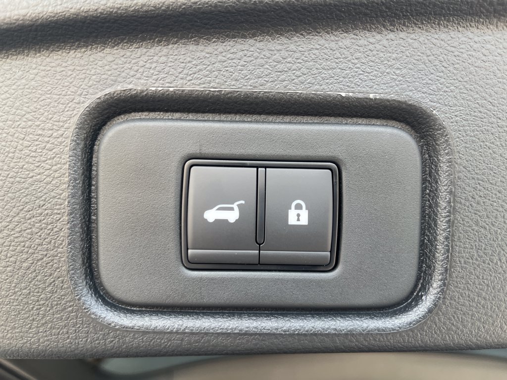 New 2026 Nissan Pathfinder SL FWD image 28