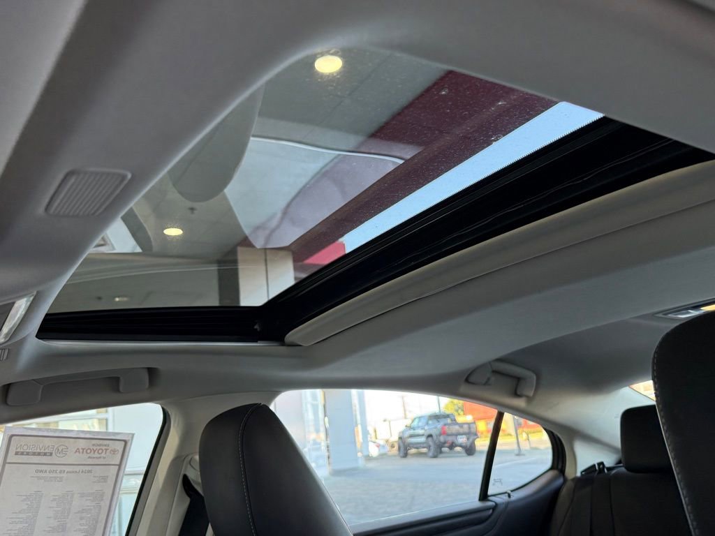 Used 2024 Lexus ES 250 w/ Premium Package image 22