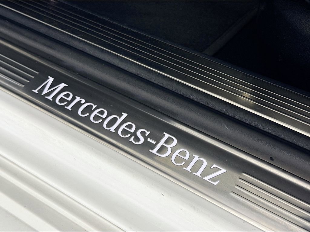 Used 2020 Mercedes-Benz S 560 Sedan image 18