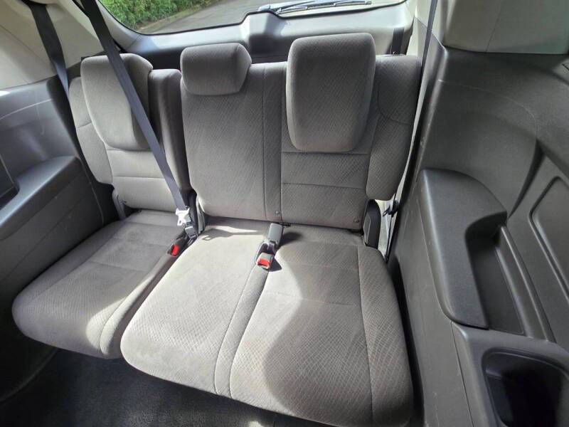 Used 2014 Honda Odyssey LX image 14
