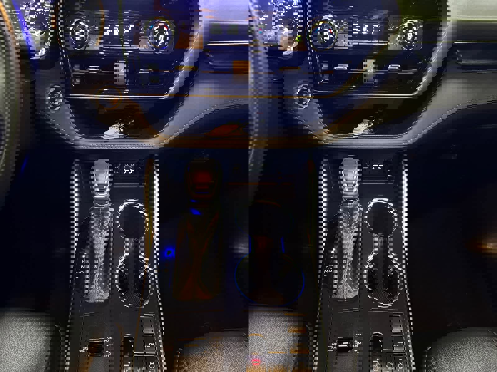 Used 2024 Toyota Highlander XLE image 15