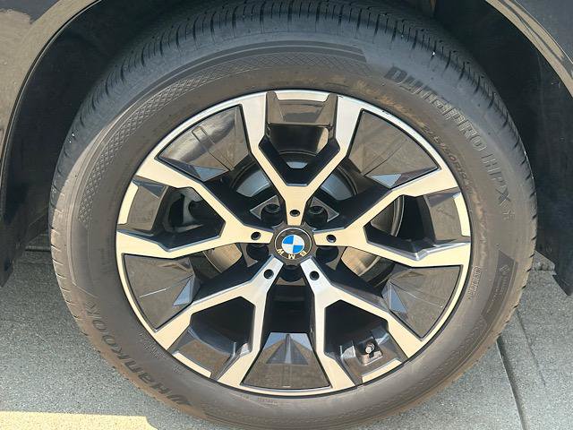 Used 2025 BMW X3 xDrive30i AWD/4WD image 31