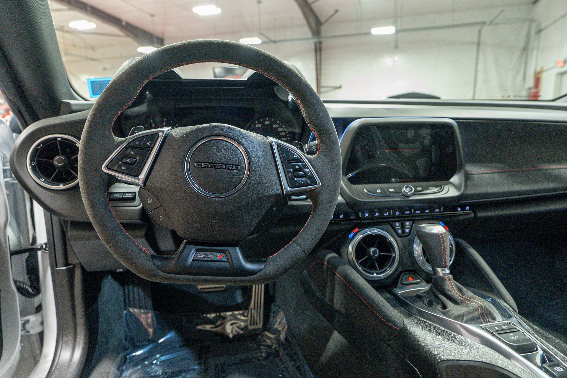 Used 2024 Chevrolet Camaro ZL1 RWD image 29