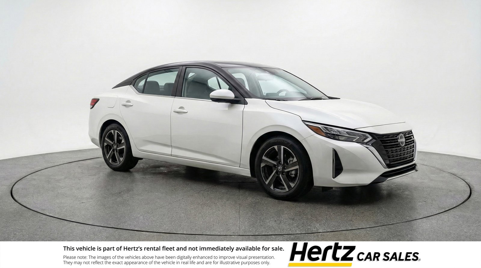 Used 2025 Nissan Sentra SV image 1