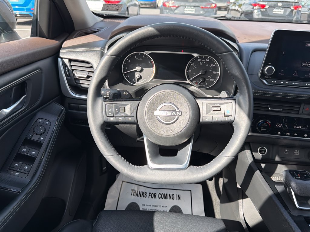 Used 2023 Nissan Rogue SV w/ SV Premium B Package AWD/4WD image 19