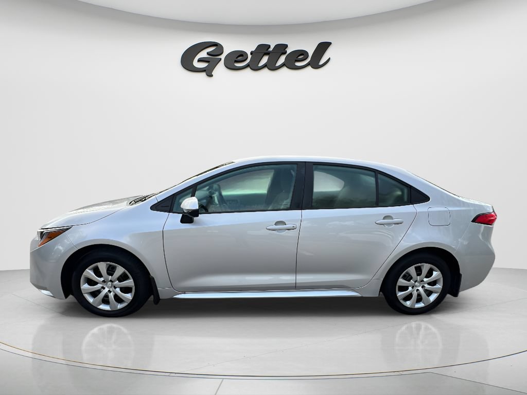 Certified 2026 Toyota Corolla LE FWD image 8