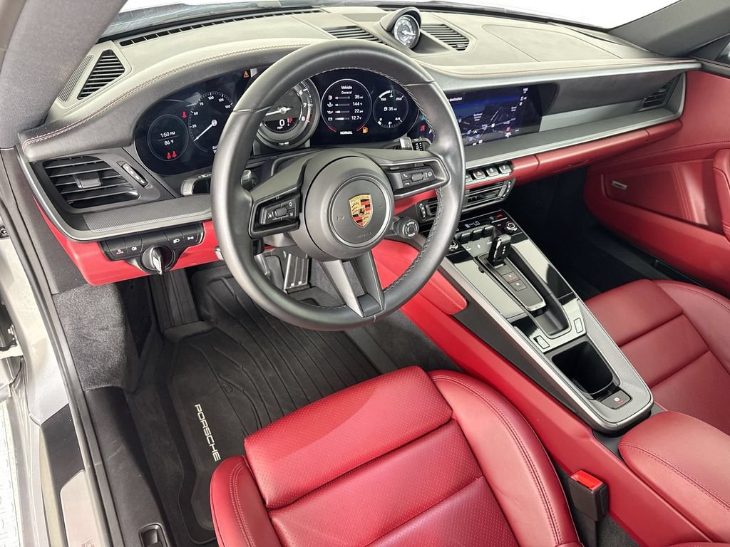 Certified 2024 Porsche 911 Carrera RWD image 4