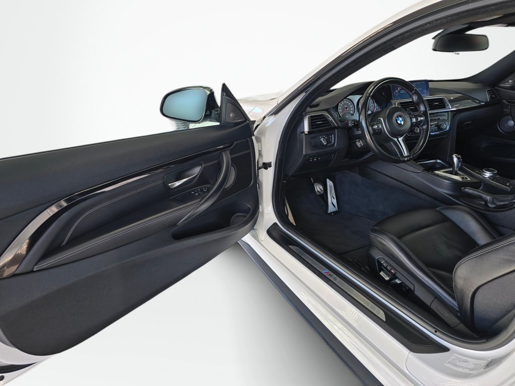Used 2016 BMW M4 Coupe RWD image 33