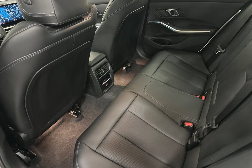 Used 2024 BMW 330e w/ Convenience Package RWD image 13