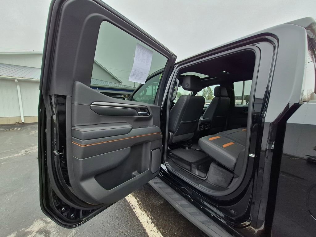 Used 2024 GMC Sierra 1500 AT4 w/ AT4 Premium Package image 21