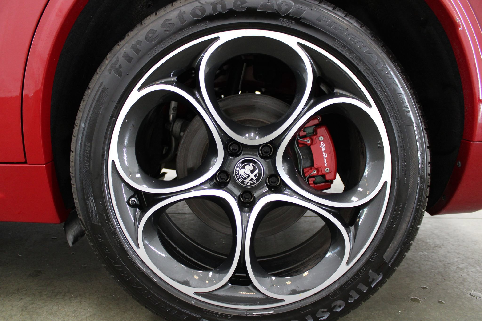Used 2022 Alfa Romeo Stelvio Veloce AWD/4WD image 10
