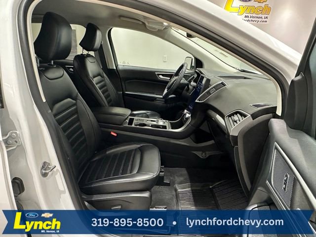 Used 2023 Ford Edge SEL w/ Convenience Package image 6