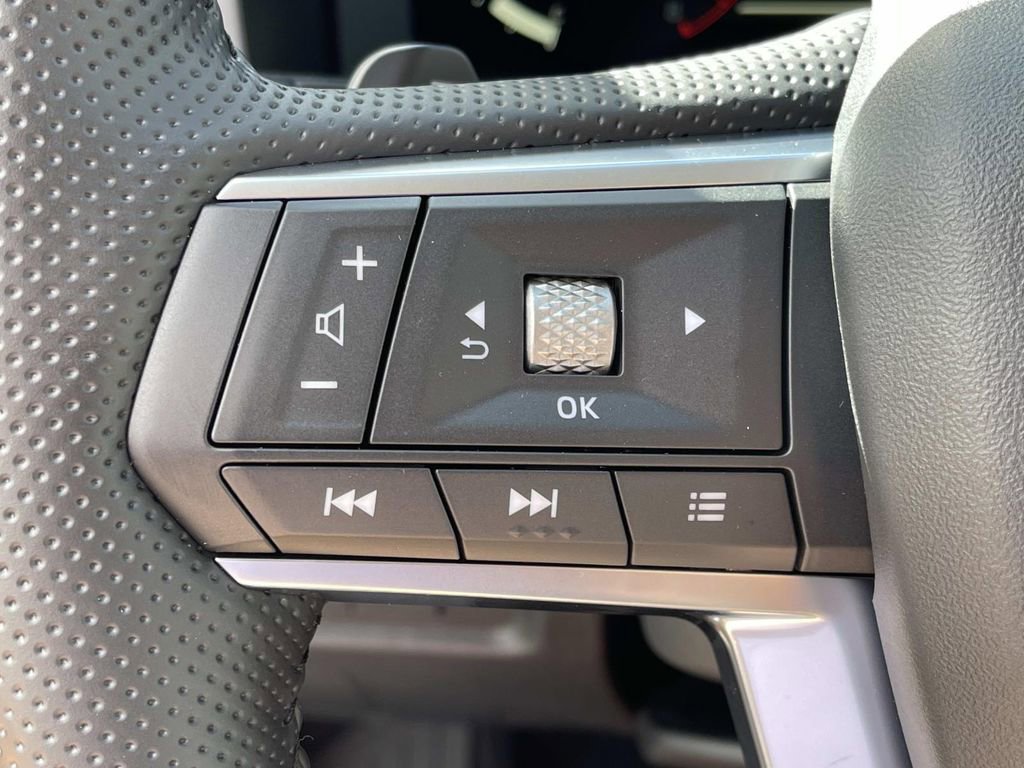 New 2025 Mitsubishi Outlander SEL image 33