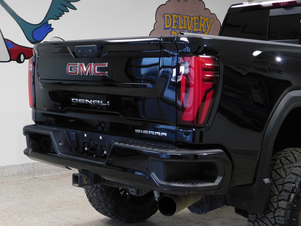Used 2024 GMC Sierra 2500 Denali w/ Denali Reserve Package image 92