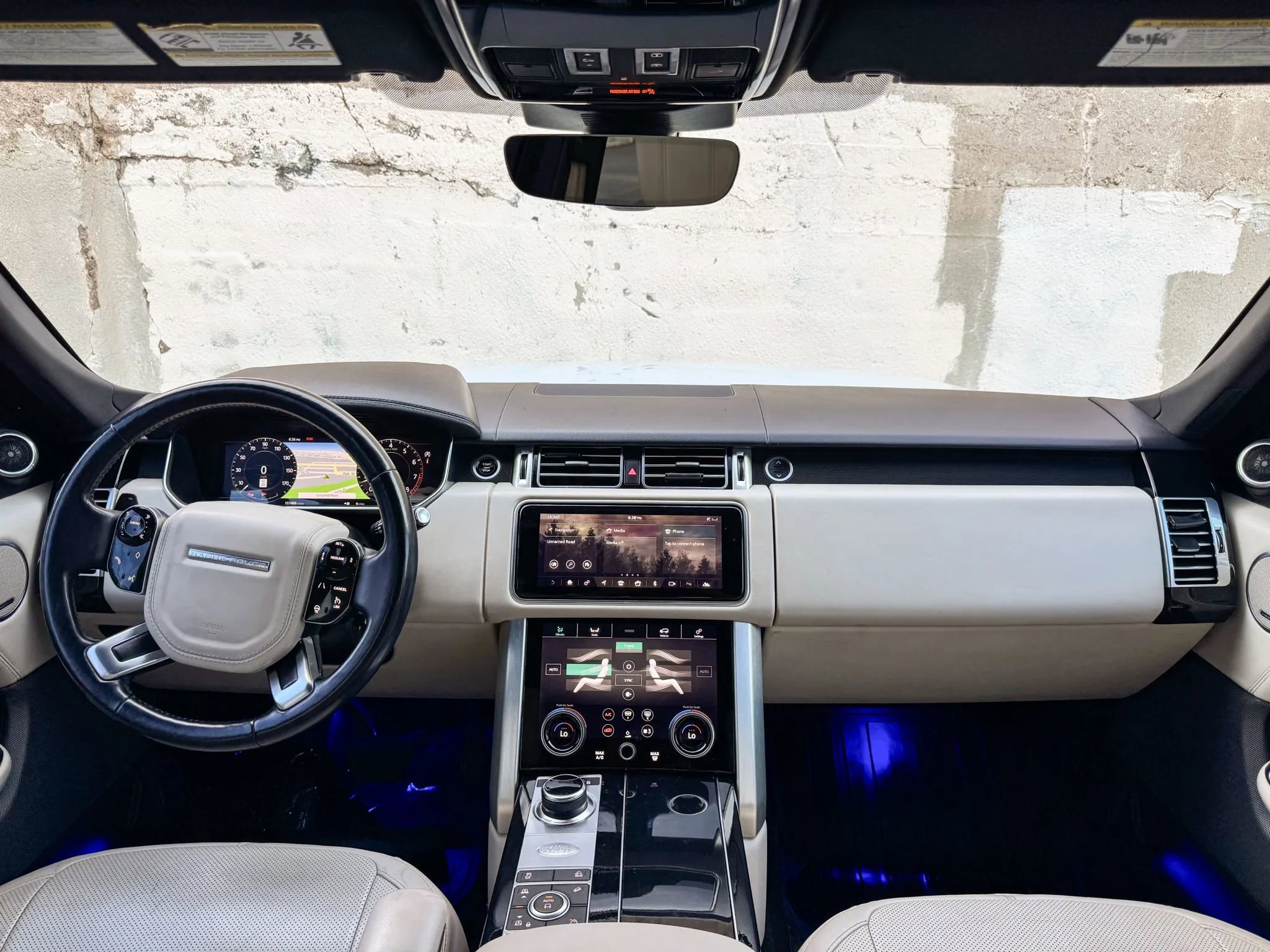 Used 2019 Land Rover Range Rover Supercharged image 30