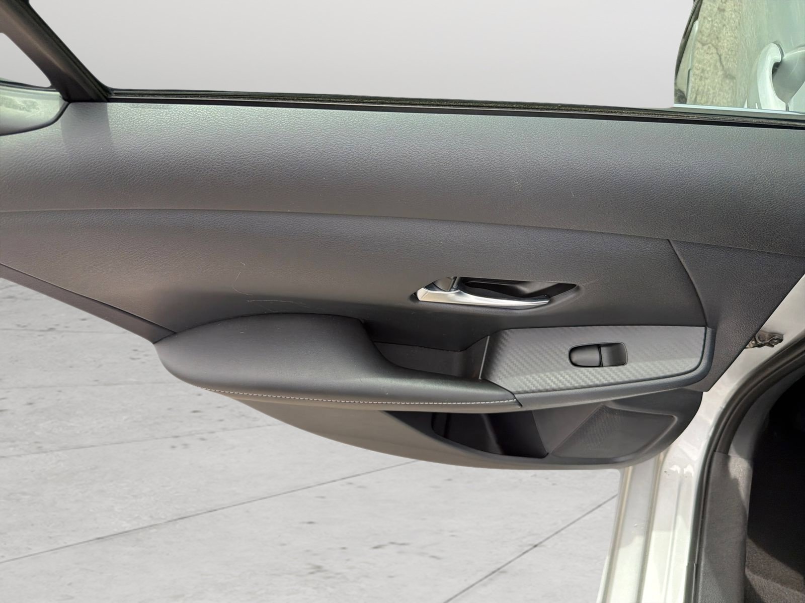 Certified 2021 Nissan Sentra SV FWD image 30