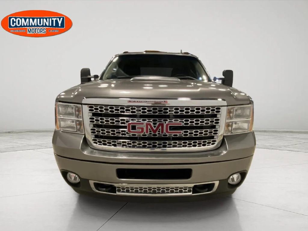 Used 2013 GMC Sierra 3500 Denali w/ Snow Plow Prep Package image 12