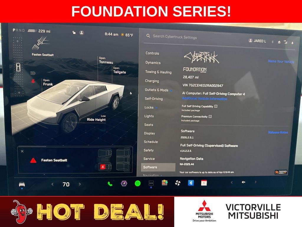 Used 2024 Tesla Cybertruck AWD Crew Cab image 21