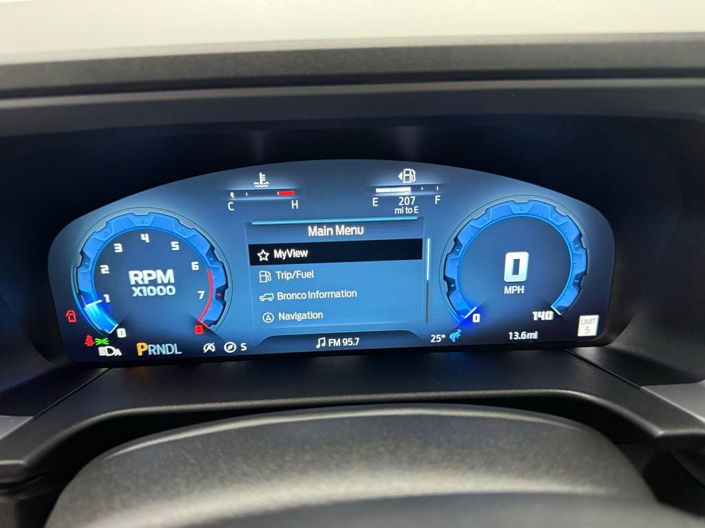 New 2025 Ford Bronco Sport Outer Banks w/ Outer Banks Tech Package+ AWD/4WD image 23