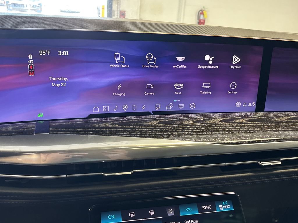 New 2025 Cadillac Escalade IQ Luxury 1 image 42