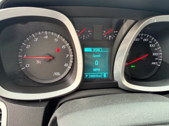 Used 2015 Chevrolet Equinox LT w/ Driver Convenience Package AWD/4WD image 22