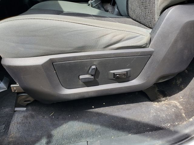 Used 2018 RAM 5500 SLT w/ Quick Order Package 29G SLT AWD/4WD image 5