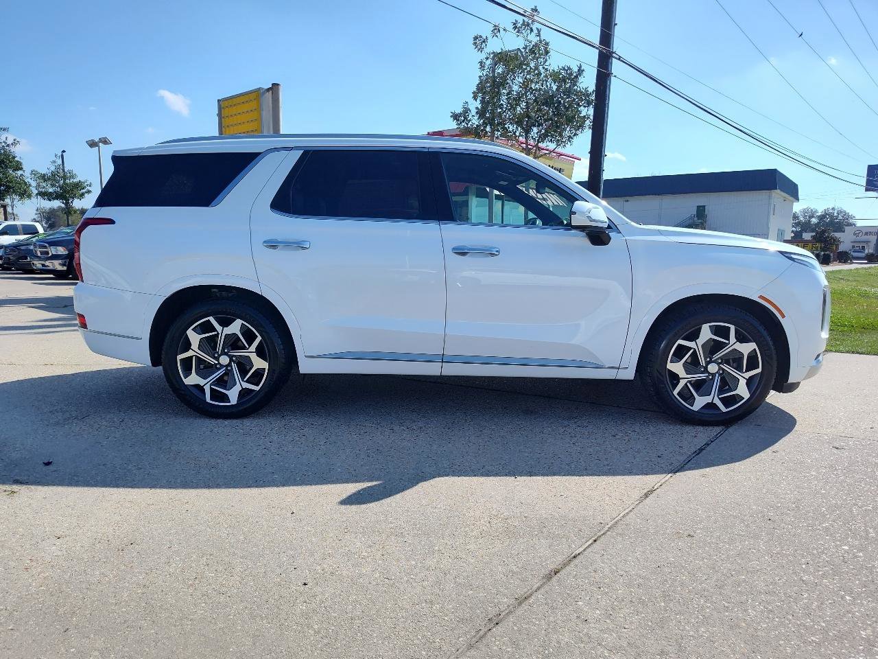 Used 2021 Hyundai Palisade Calligraphy image 10