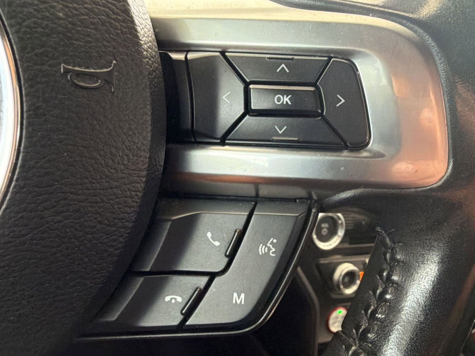 Used 2018 Ford Mustang Coupe image 22