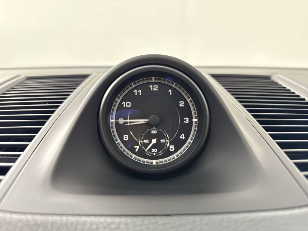 Certified 2025 Porsche Macan image 29
