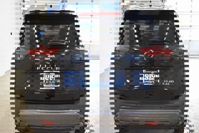 Used 2023 Nissan Rogue SL w/ SL Premium Package image 11