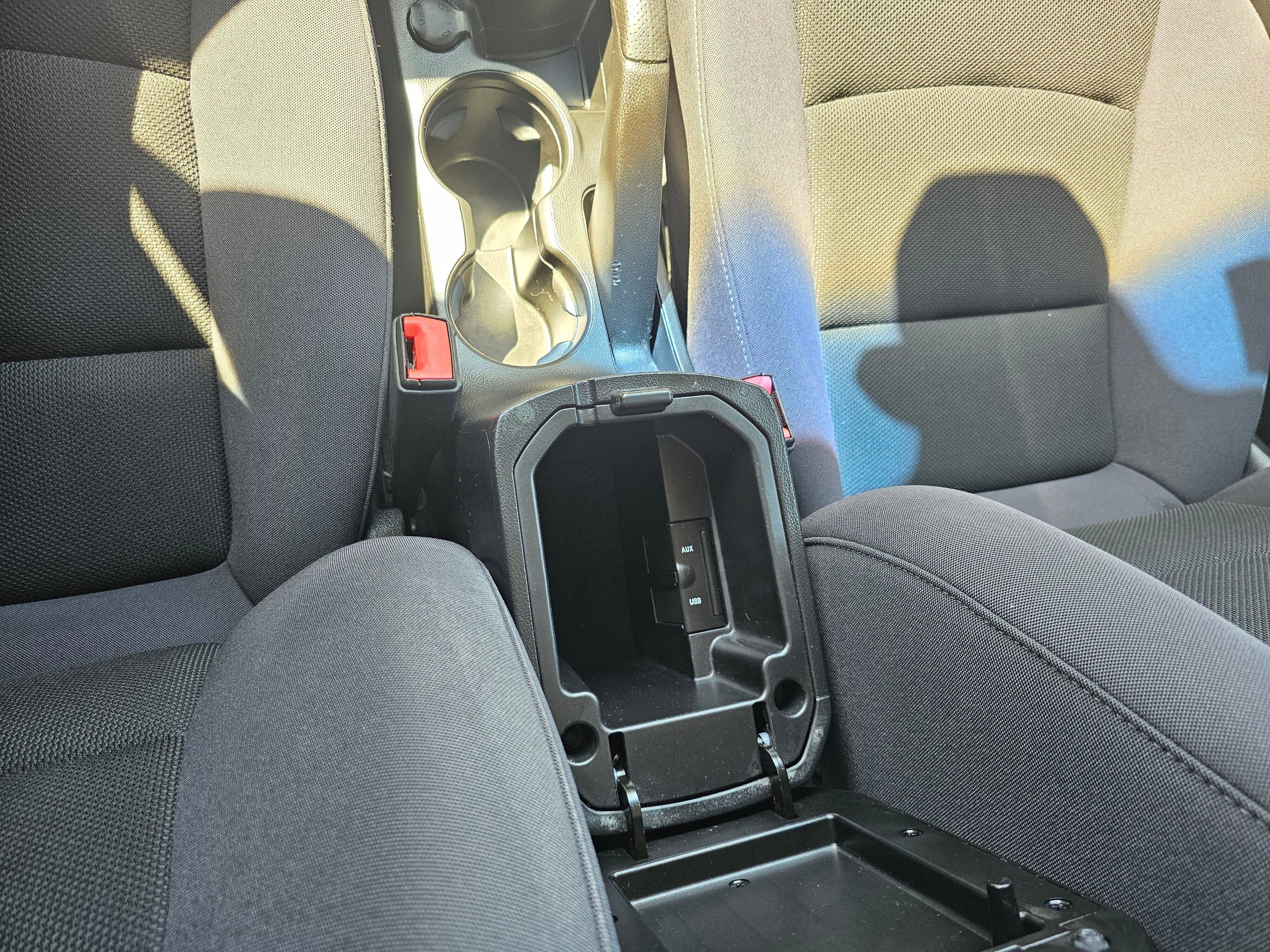 Used 2013 Chevrolet Cruze LT FWD image 28
