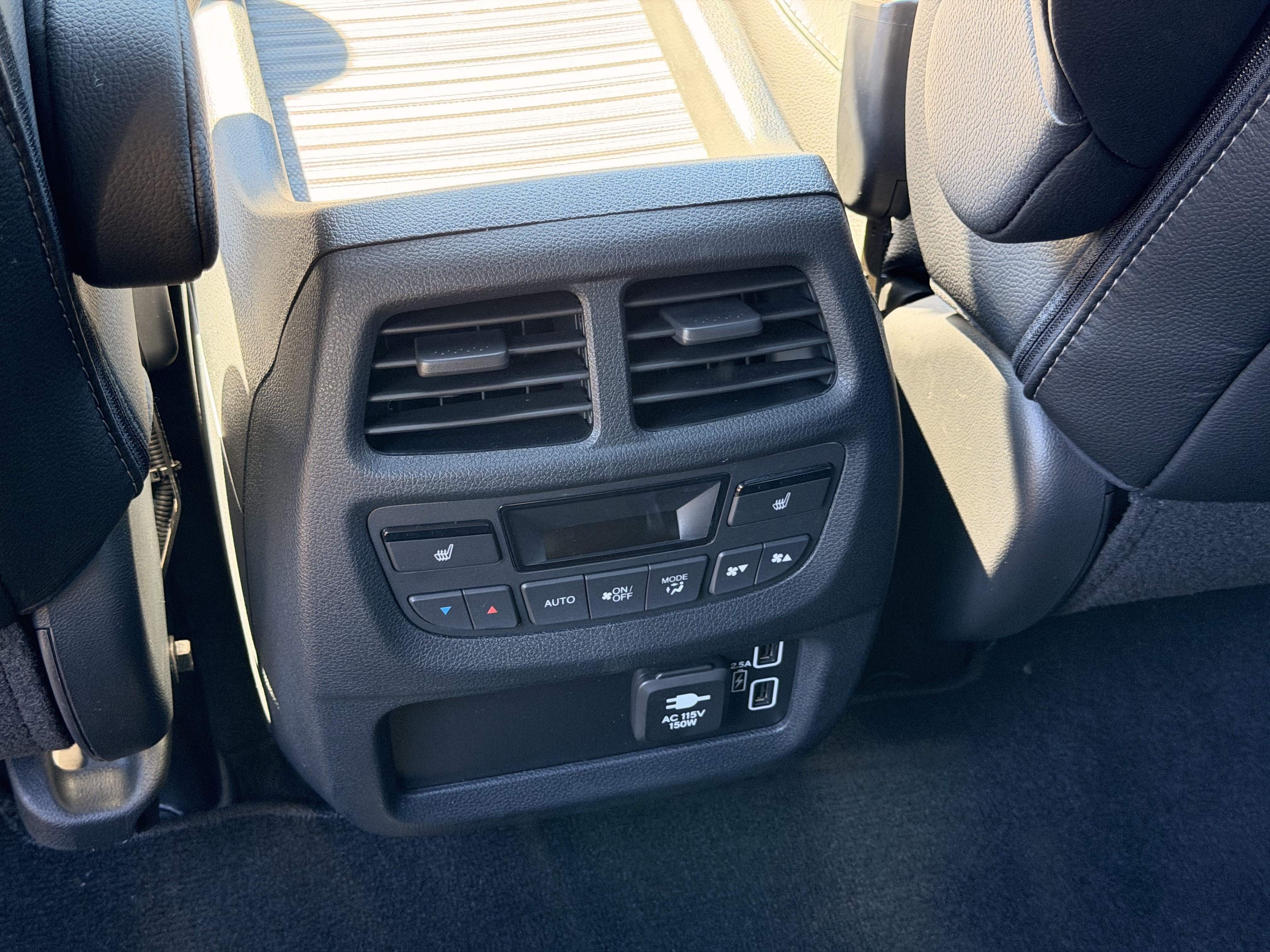 Used 2022 Honda Passport Elite image 25