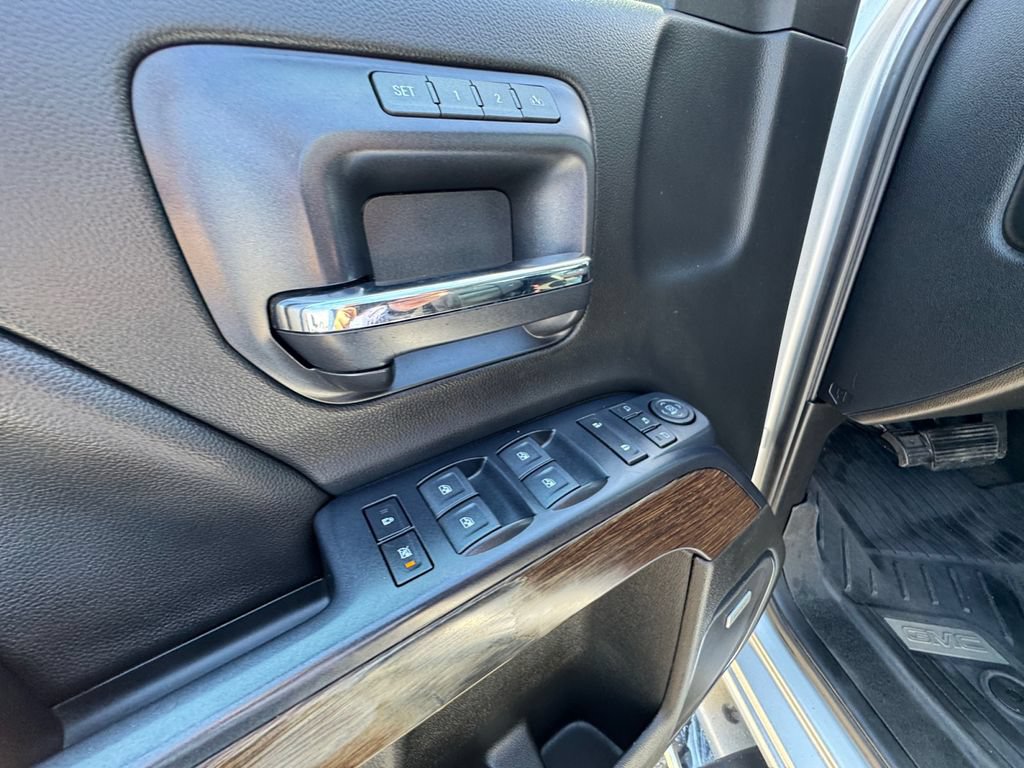 Used 2018 GMC Sierra 3500 Denali w/ Duramax Plus Package AWD/4WD image 19
