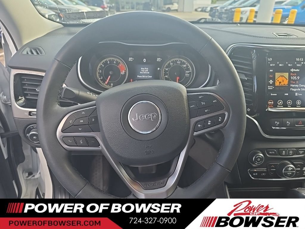 Used 2022 Jeep Cherokee Limited w/ Elite Package AWD/4WD image 11