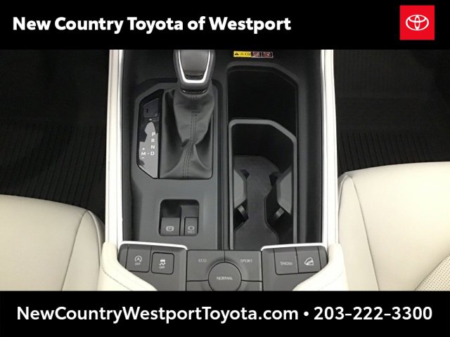 Used 2024 Toyota Grand Highlander XLE image 12