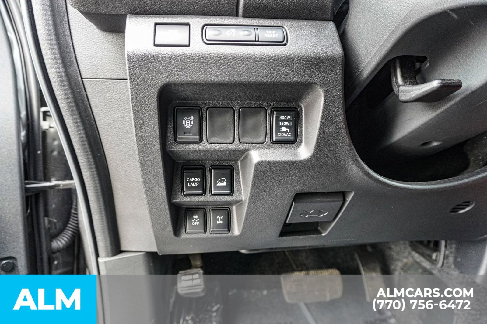 Used 2025 Nissan Frontier PRO-4X w/ Pro Convenience Package image 35