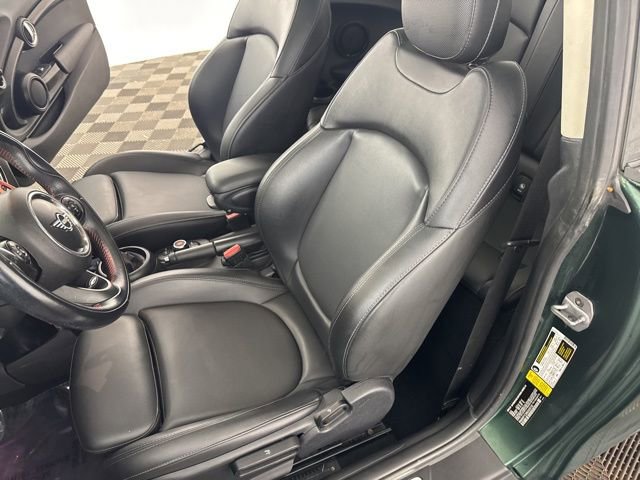 Used 2019 MINI Cooper S image 18