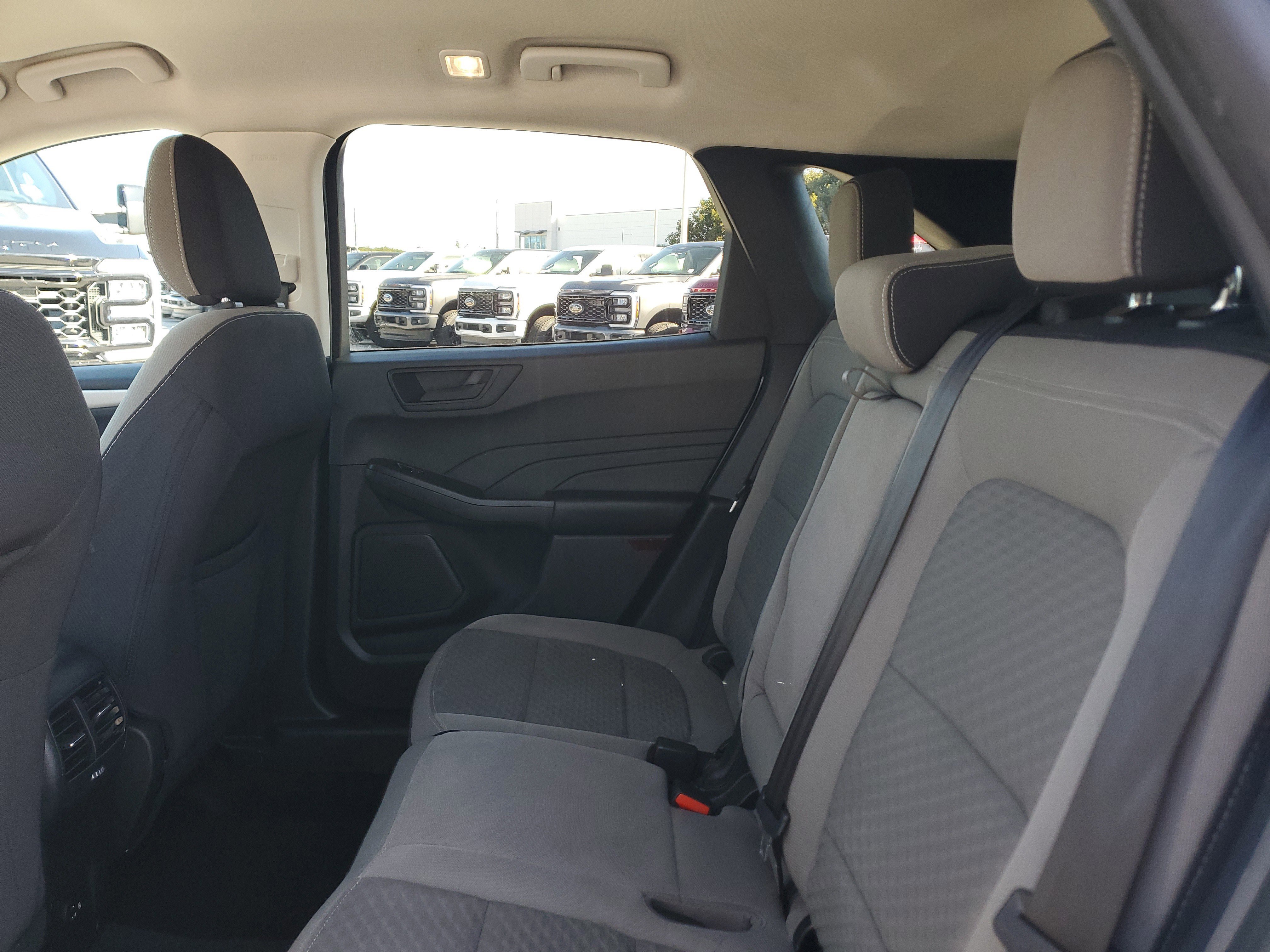 Used 2022 Ford Escape SE w/ Convenience Package image 14